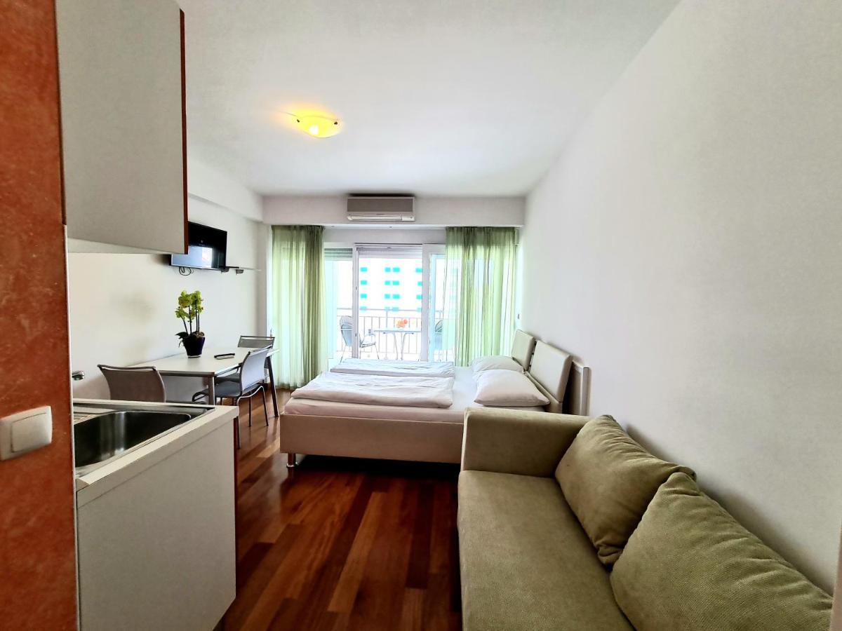 Apartments Veronika Makarska Eksteriør bilde