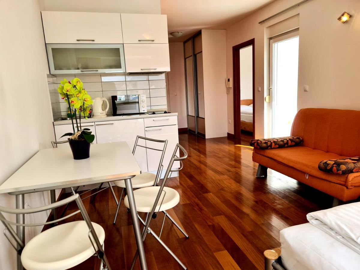 Apartments Veronika Makarska Eksteriør bilde