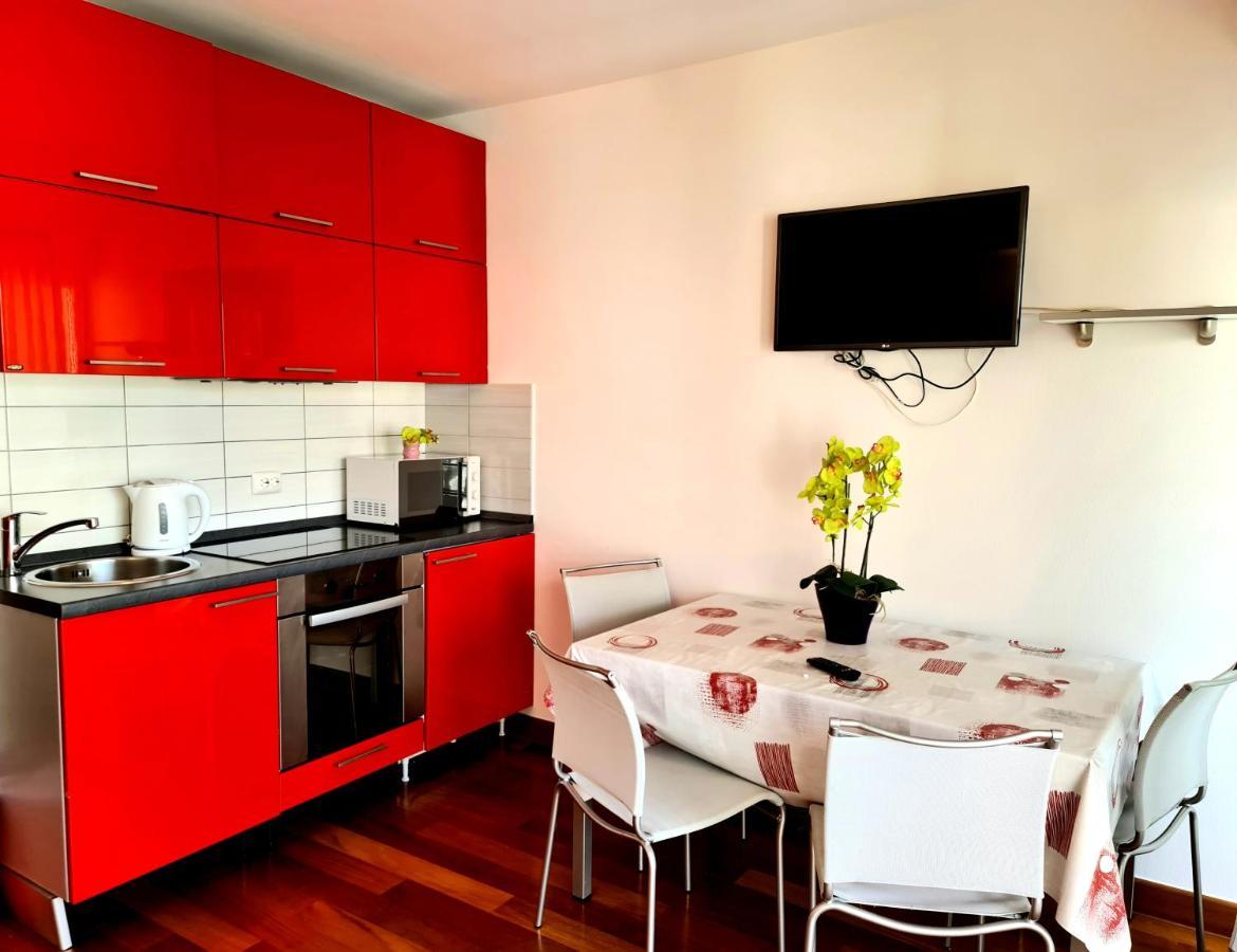 Apartments Veronika Makarska Eksteriør bilde